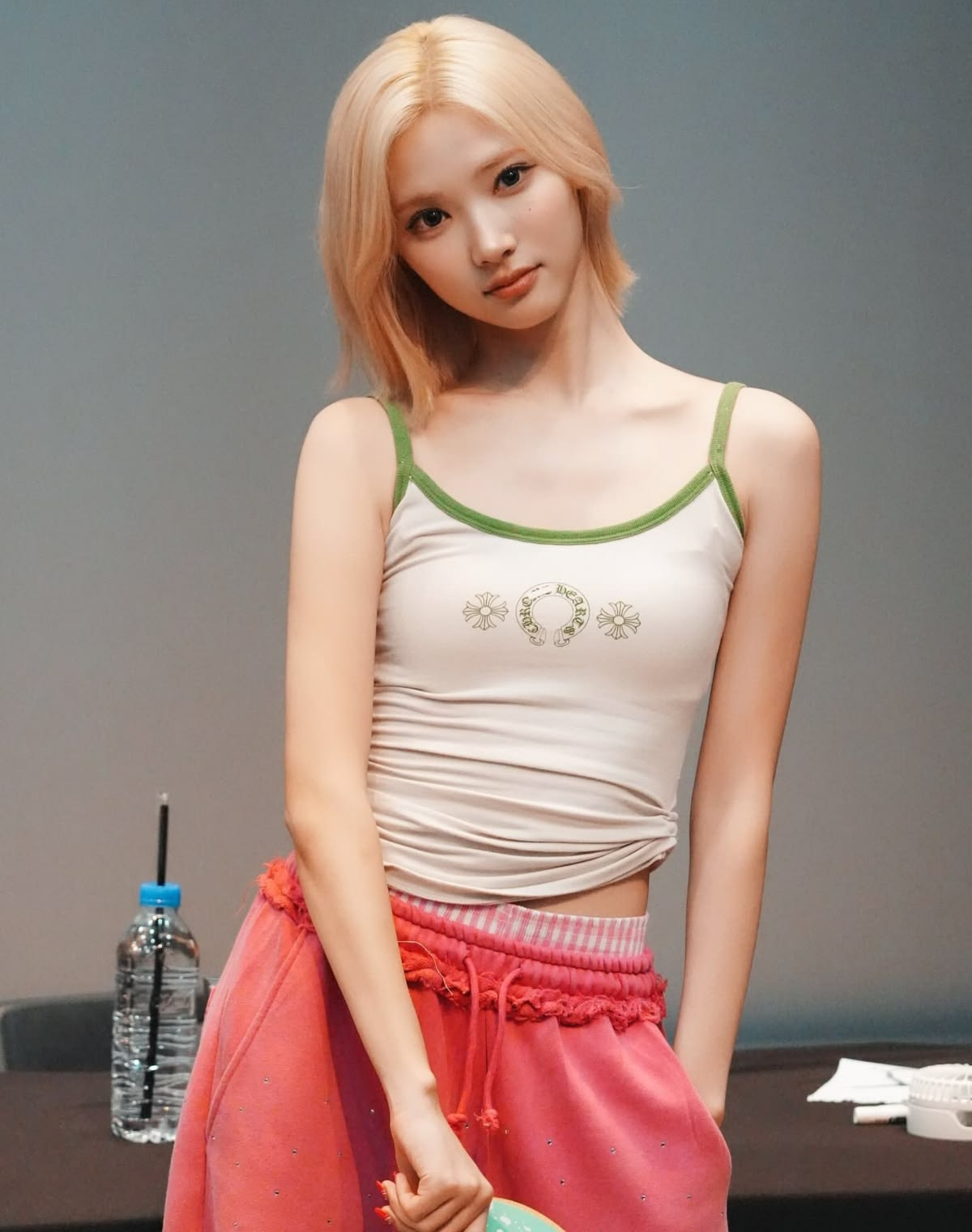 Jiwoo | Fansign bet