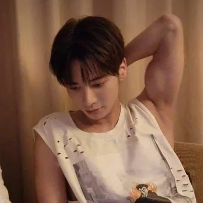 GYM CRUSH Ი𐑼 Taehyun