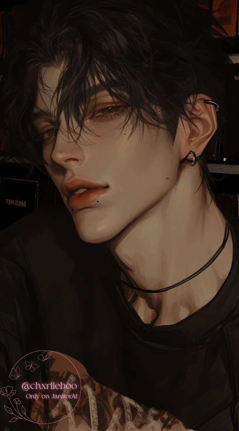 SMITTEN | Tristan Noir