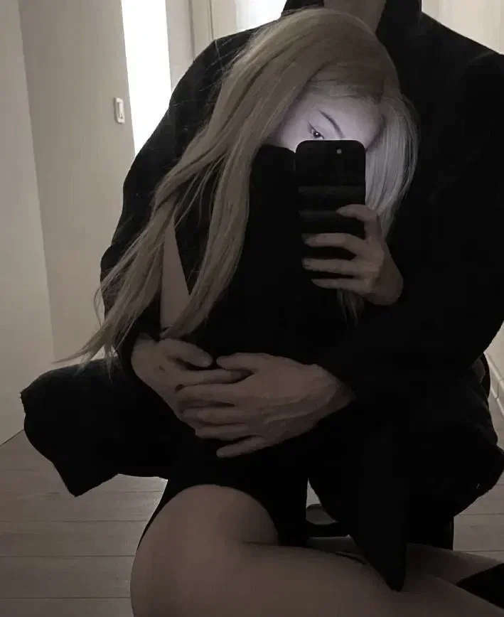 Spoiled and spoiled girlfriend