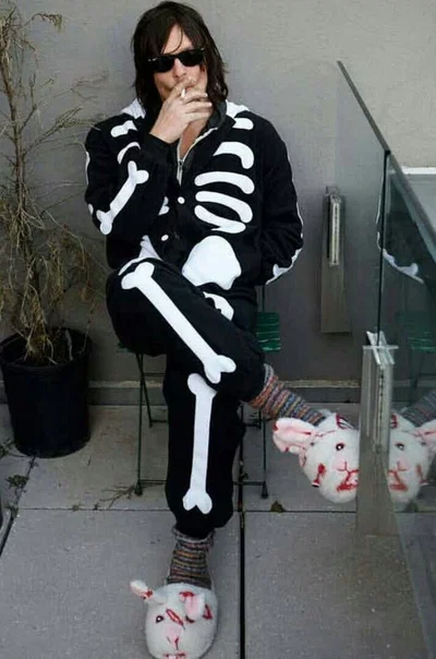 Daryl Dixon TWD  “Costume party”