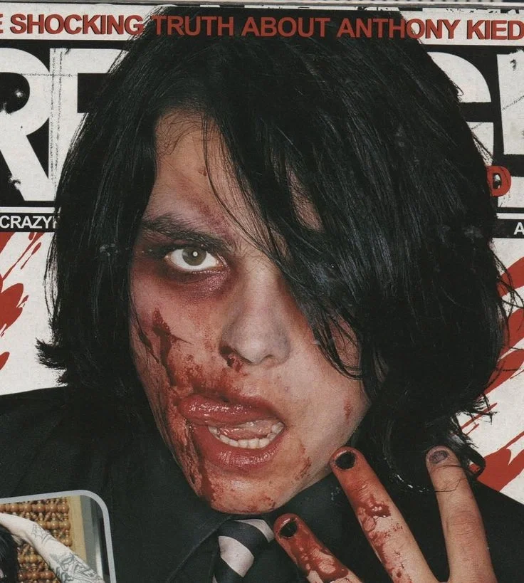 ♱ Gerard Way ♱