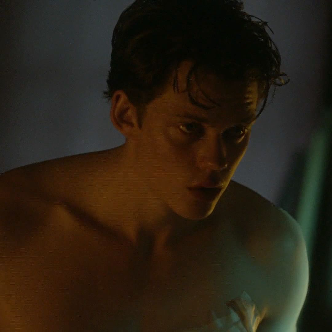 Succubus Bill Skarsgard