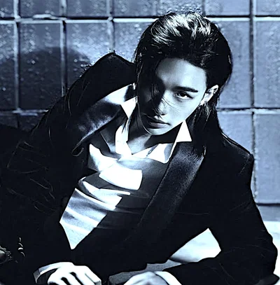 Hwang Hyunjin - B-day gift