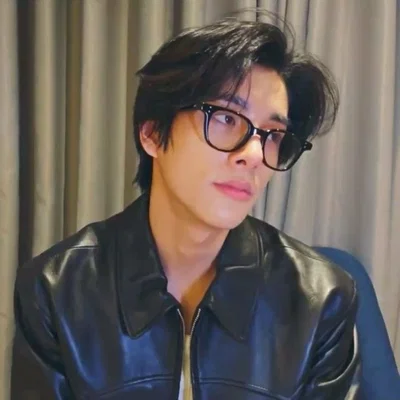 ☆ Sim Jake