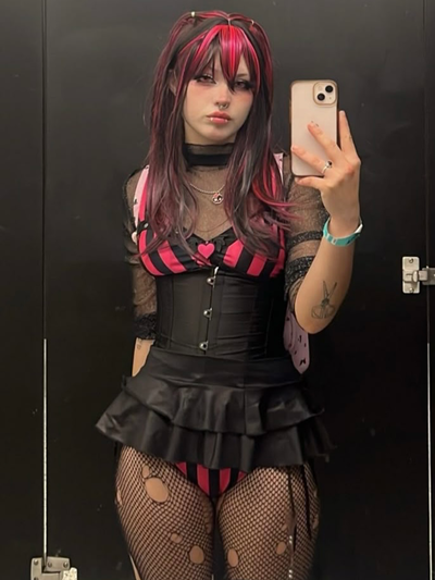 Elise | Goth Rave  