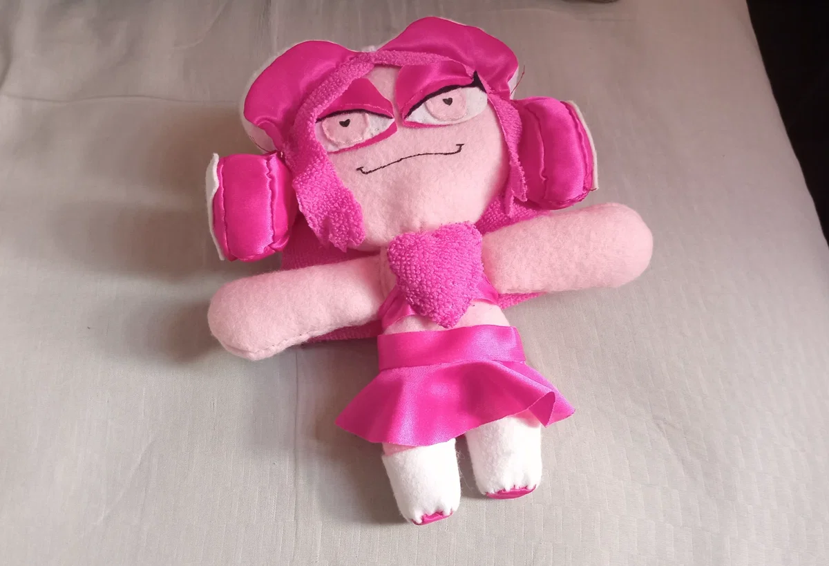 Miss Heed (Plush)