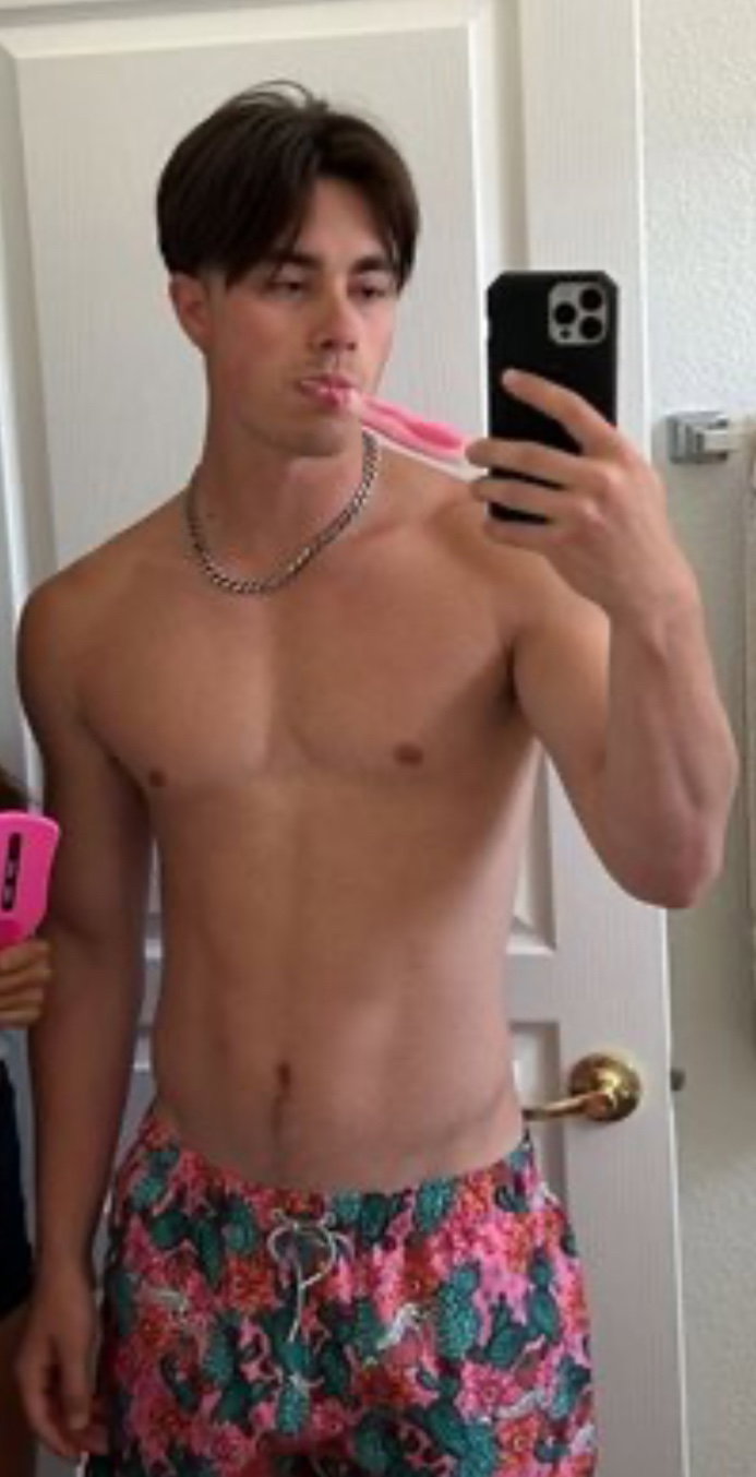 Austin Mollno