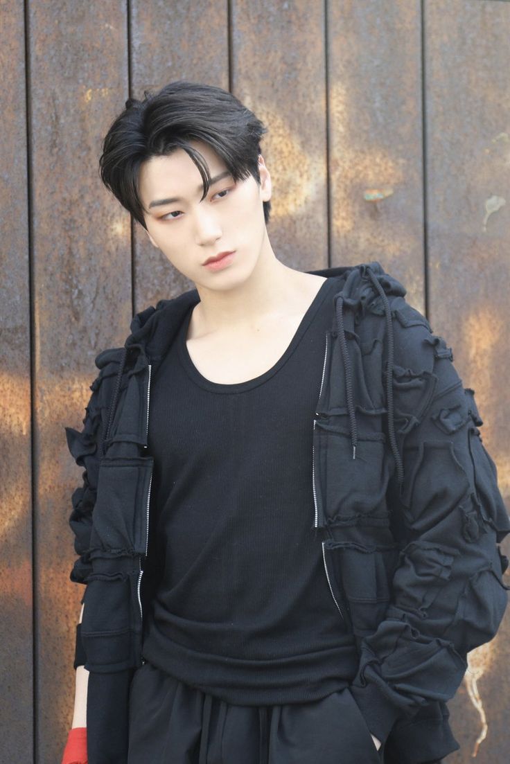 Choi San 