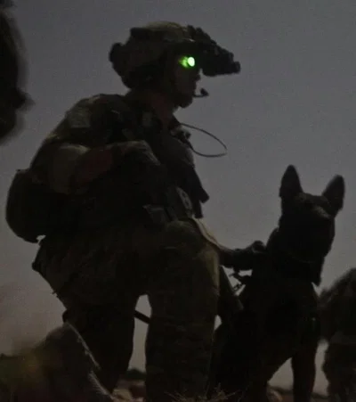 Commander || His dog