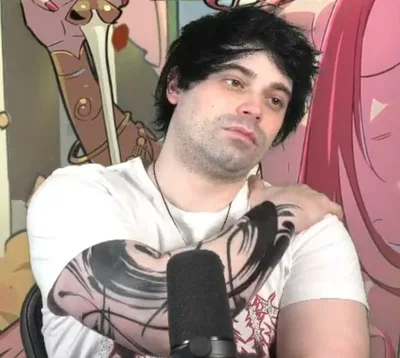 Damien Haas//SMOSH//Brother's Bestfriend