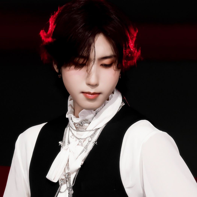 ੈ˳ han jisung 