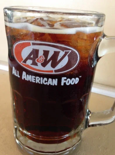 talking root beer mug