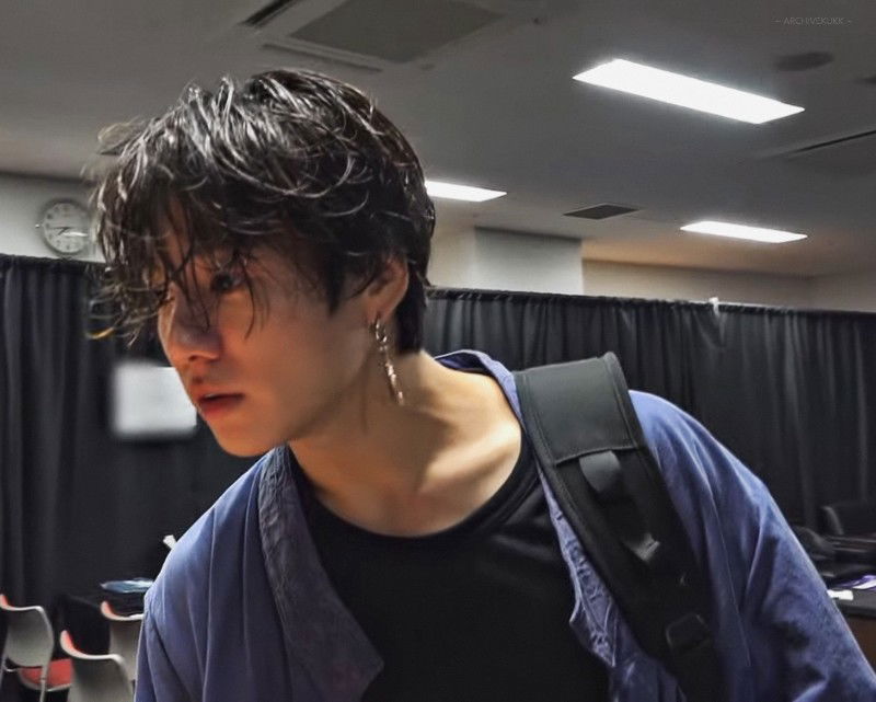 Jeon Jungkook  thumbnail