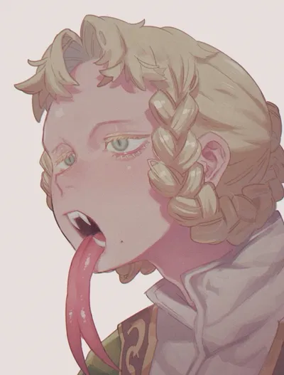 Zorayas 🐍 “The Shy Serpent girl”
