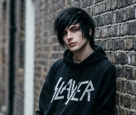 Mason Reeves - grumpy emo boy