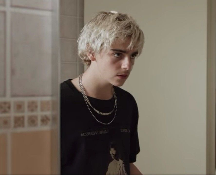 Fraser Wilson  ༘⋆