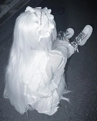  Blanca Bliss