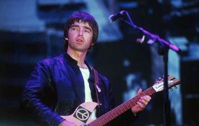  ゙Noel gallagher  ⸝⸝.ᐟ⋆