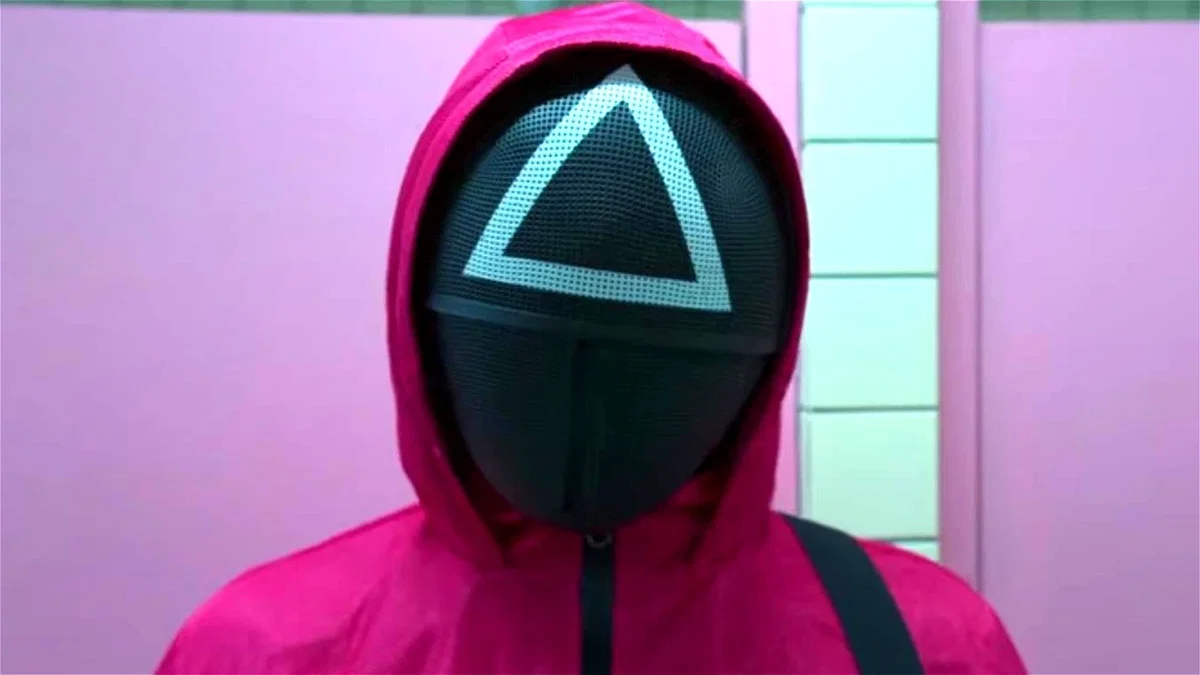 Triangle guard (043)