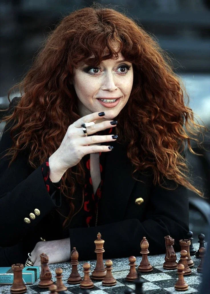 Nadia Volvokov // Russian Doll