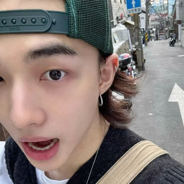 Hwang Hyunjin