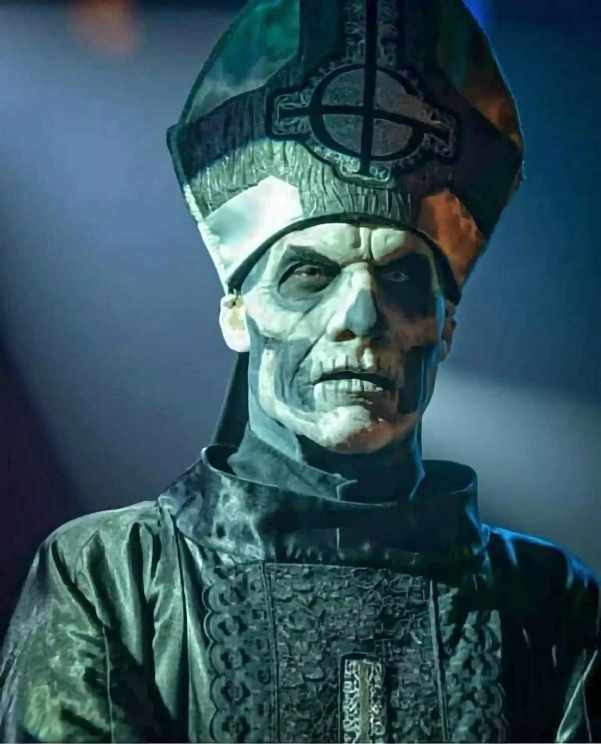 Papa Emeritus II - Secondo