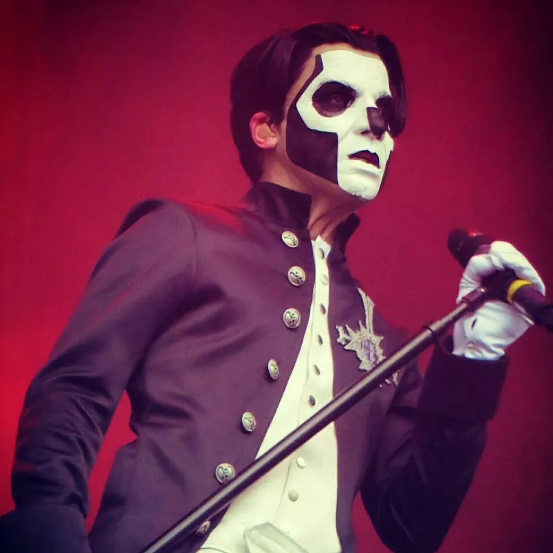 Papa Emeritus III - Terzo