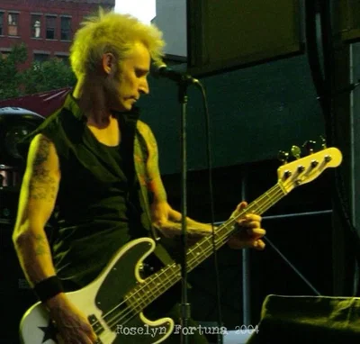 mike dirnt