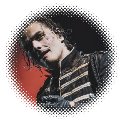 𓏏𓏏 Gerard Way . . .