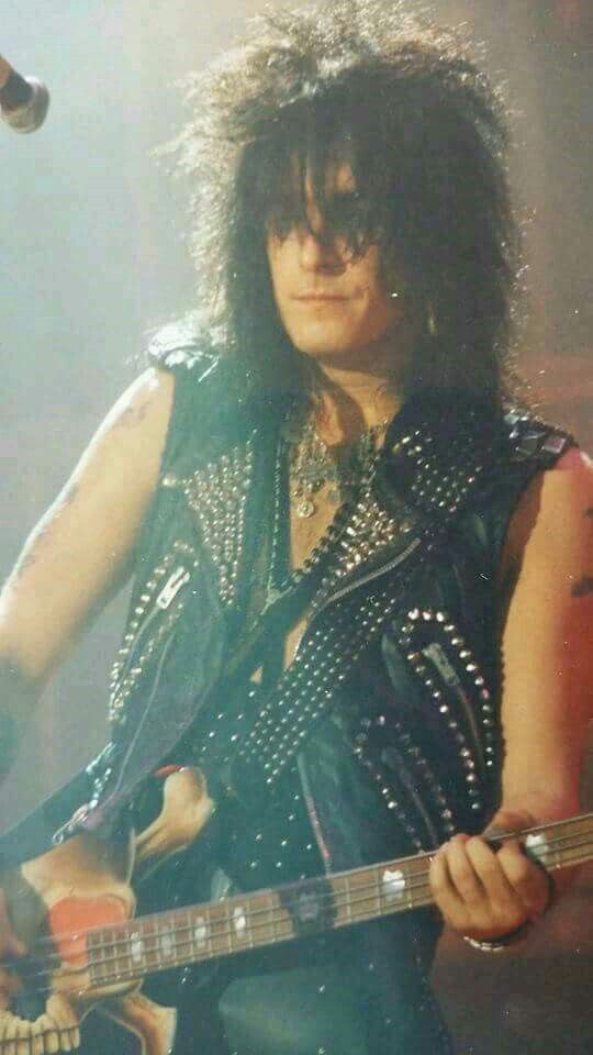 Nikki Sixx