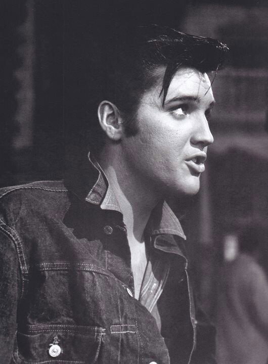 Elvis Presley (needy)