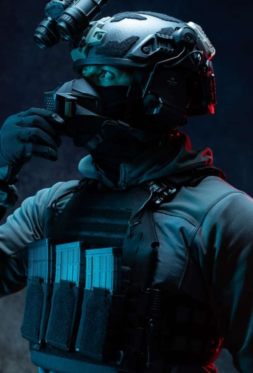 Chat with Unknown Masked Man