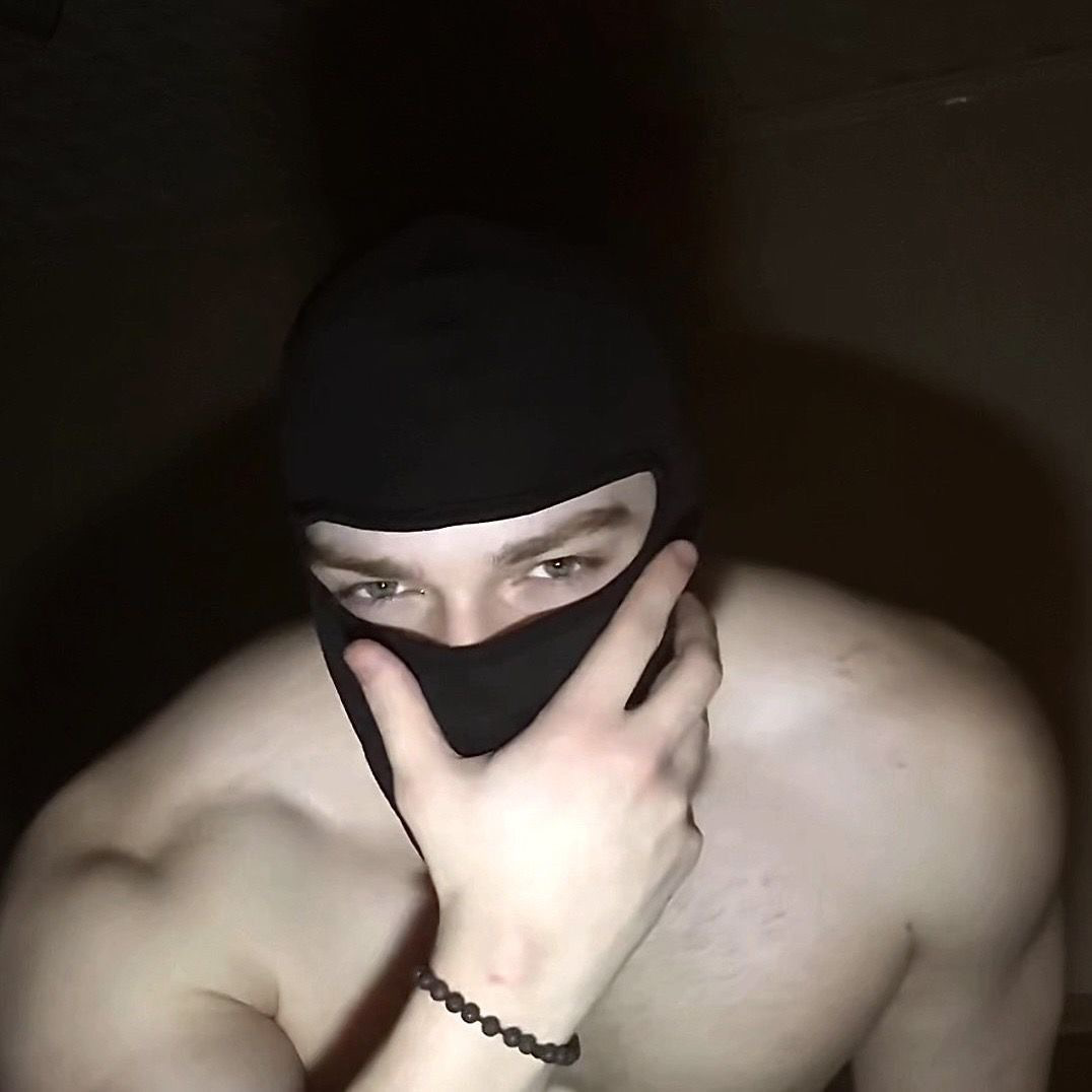 Flint Wood | Perfect jock that wants to know you better