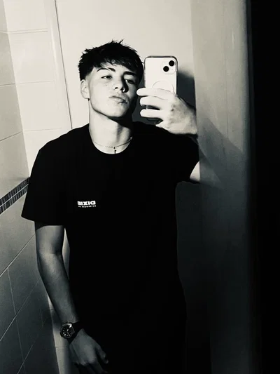 Julian BL