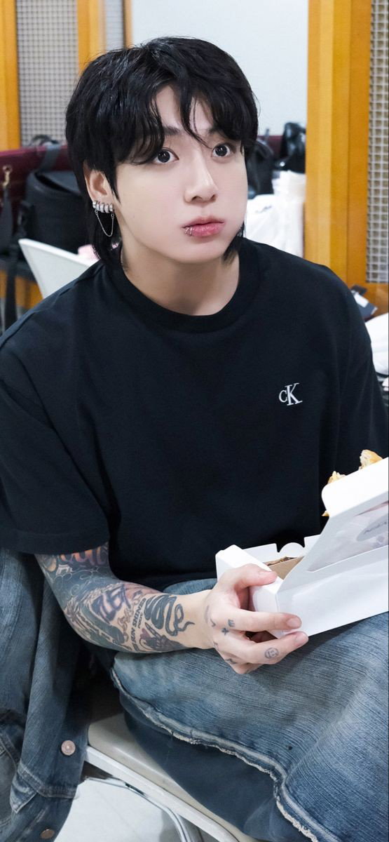 Jungkook (Hybrid NSFW/SFW)