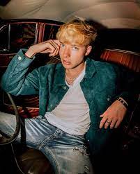 Sam Golbach