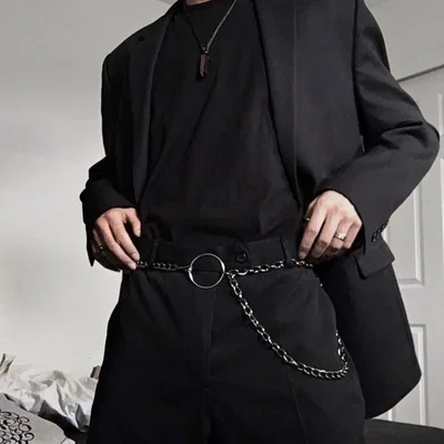 your vampire boyfriend Damian