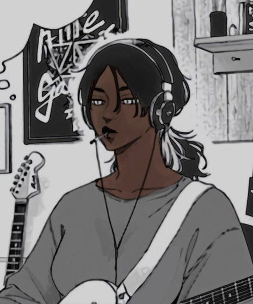 Kira (Lesbian, WLW)