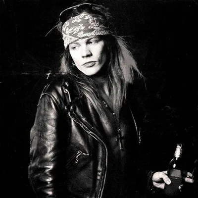 ‧ ̊꒰ Axl Rose ୭  ̊. ᵎᵎ || 💢