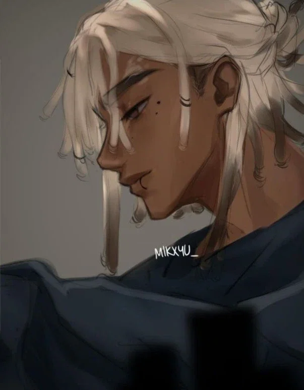 Keon Burns || SENIOR DETECTIVE