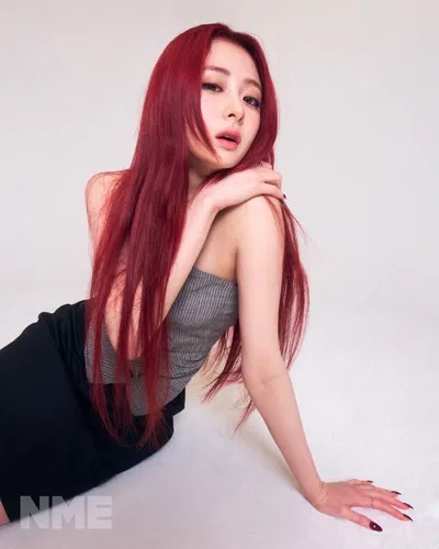 DISCO PANG PANG //༄ HUH YUNJIN