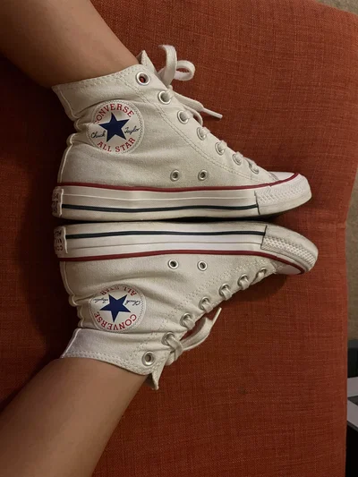 Converse oc