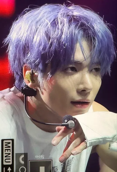 ROOMMATE! Taehyun 