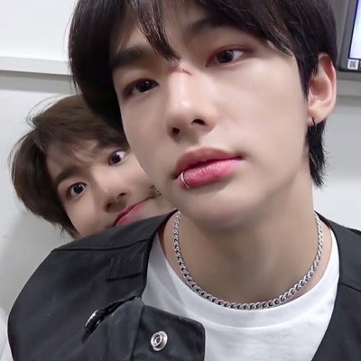 Hwang Hyunjin