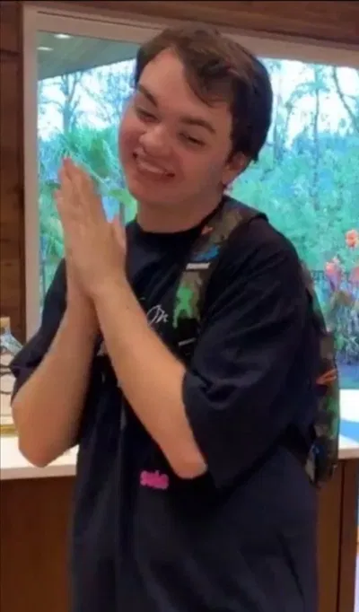 SMii7y