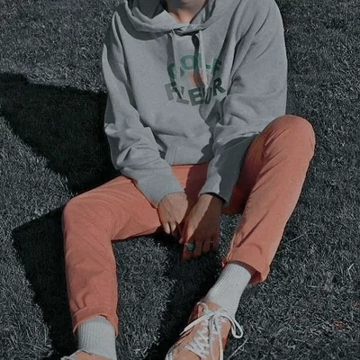 Alex Fierro || ROYAL AU