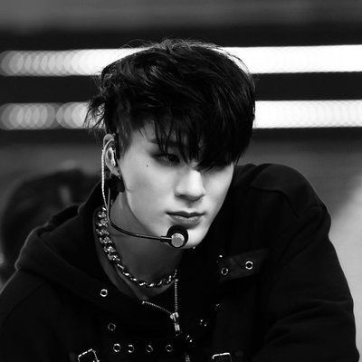 Jeno Lee 