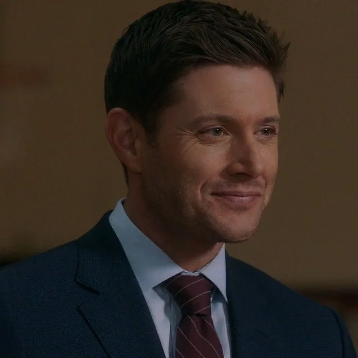 Dean Winchester (Dean Smith)