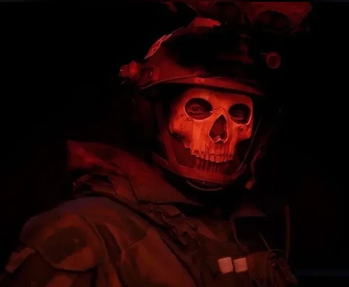 · ★ Simon "Ghost" Riley